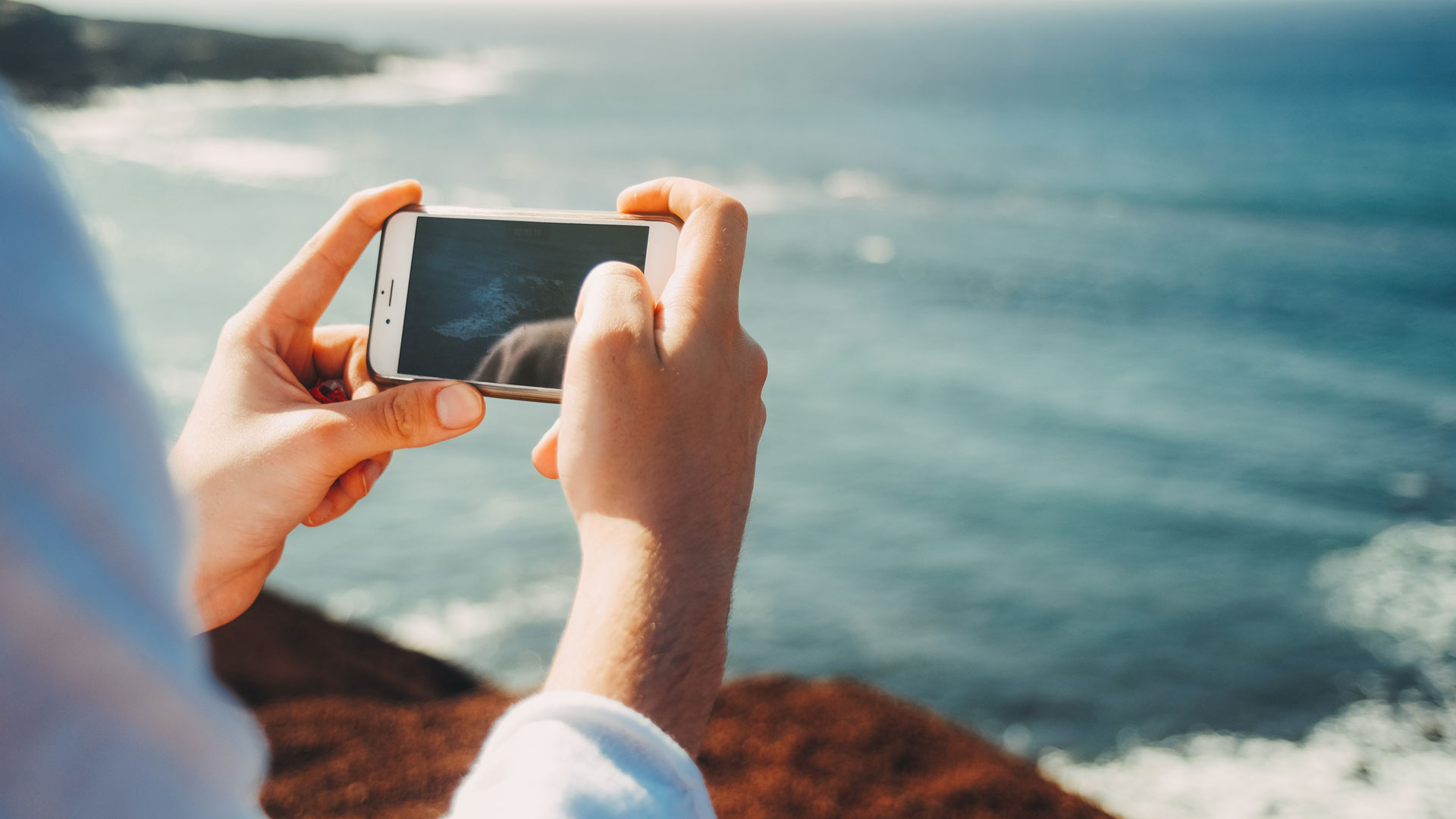 Different-Mobile-Phones-for-Different-Users-on-Toplineblog