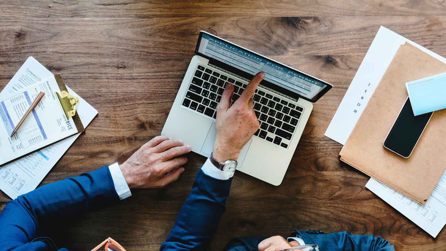 WordPress-vs-Drupal-vs-Joomla-vs-Magento-on-toplineblog