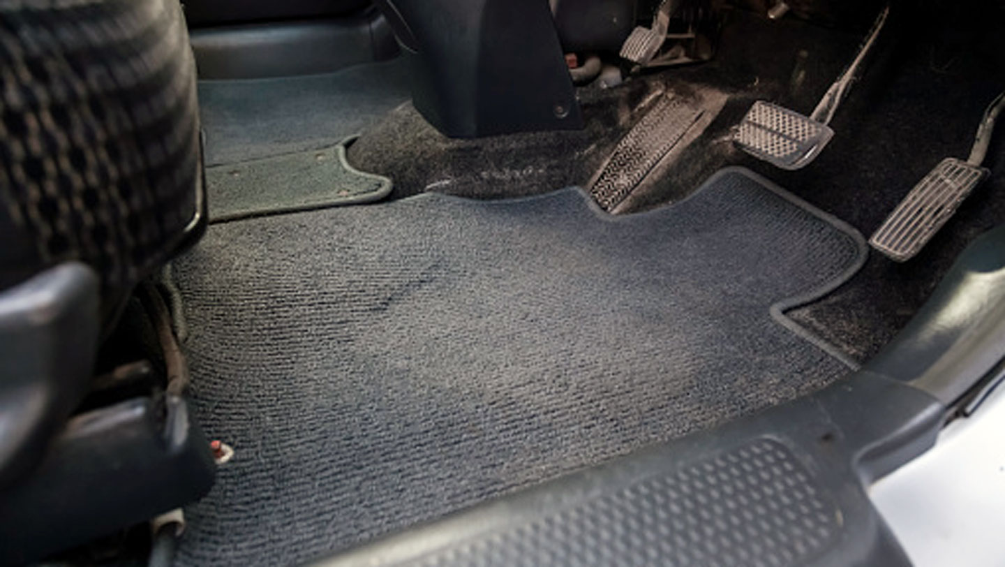3 Useful Facts about Custom Car Floor Mats | Top Line Blog