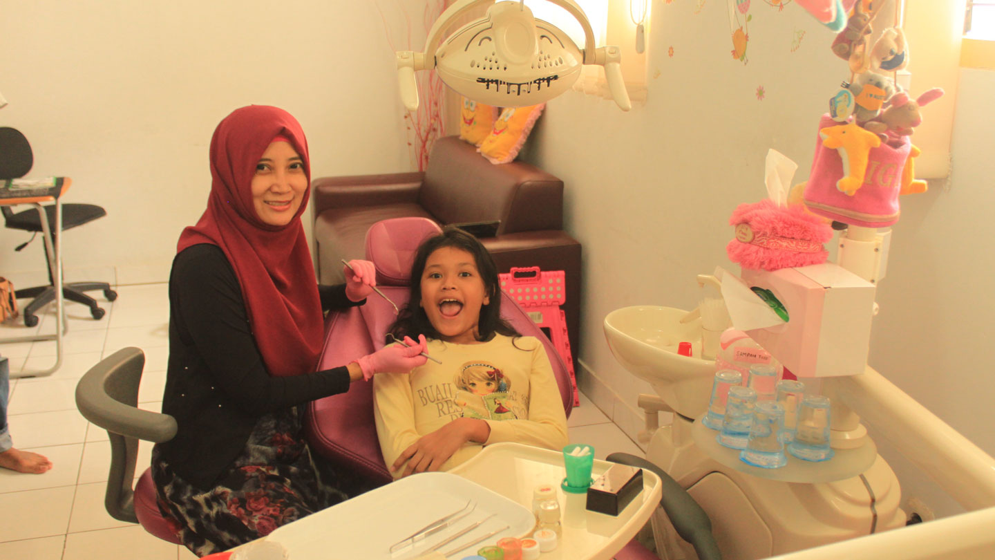 Some-Great-Tips-to-Keep-Your-Kids’-Teeth-Healthy-on-toplineblog-info