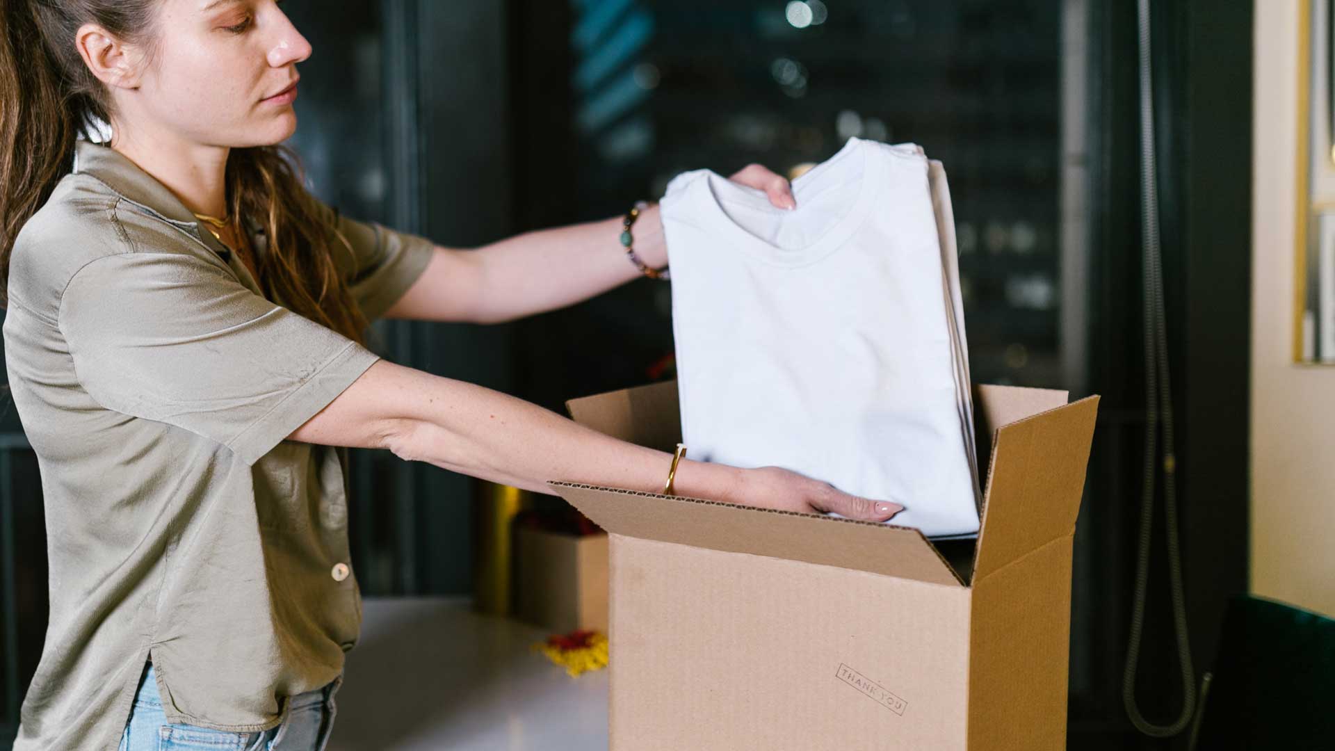 Tips-To-Get-Authentic-Dropship-Suppliers-for-You-On-TopLineBlog