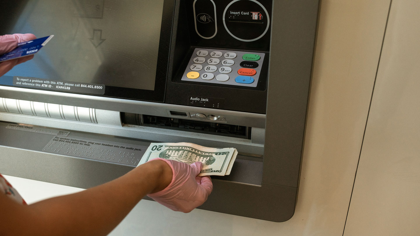 ATM-Open-24-Hours-5-Tips-to-Get-the-Best-Rates-on-toplineblog