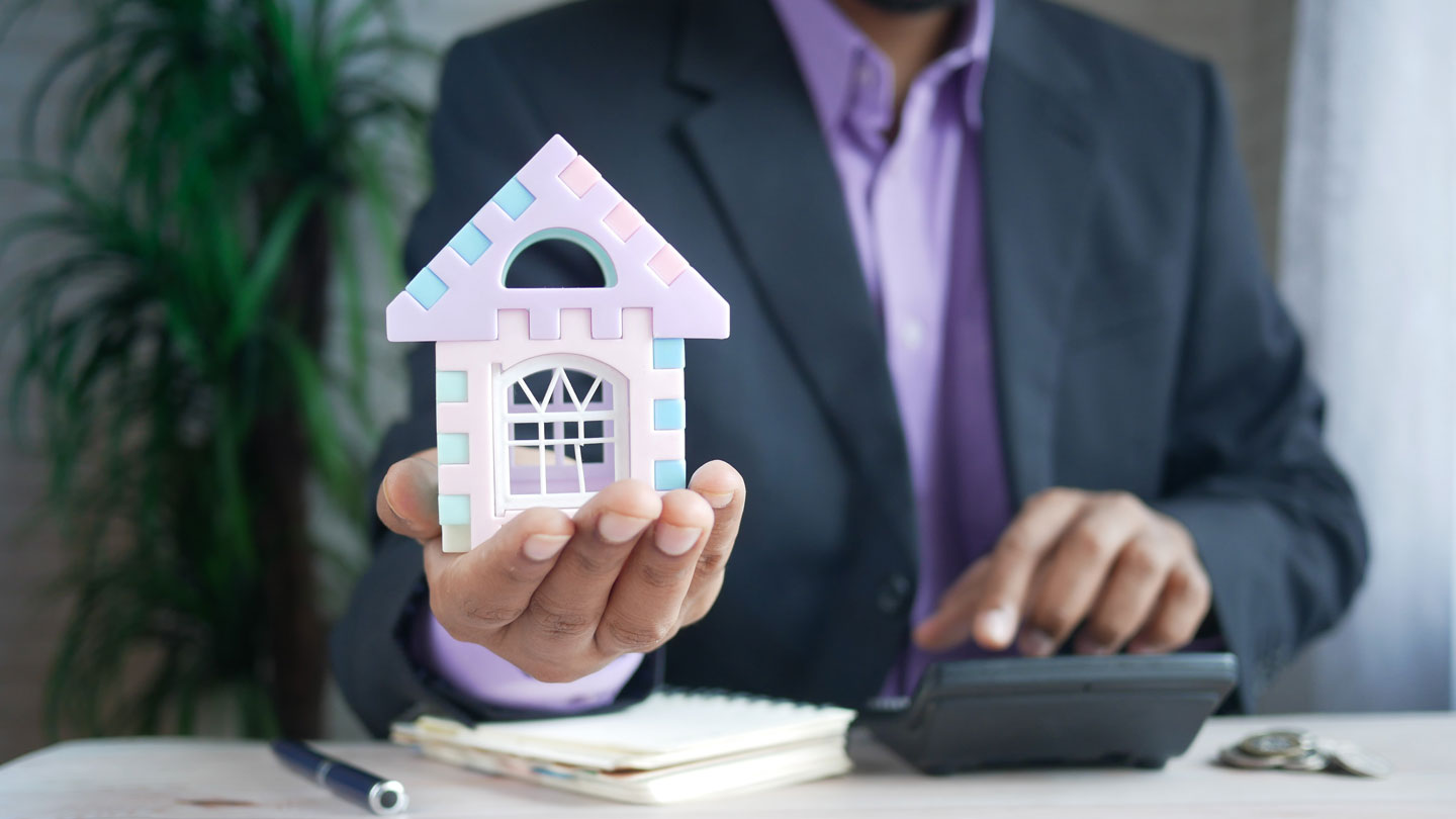 Some-Top-Refinancing-Companies-That-Will-Help-You-Get-a-Better-Mortgage-on-toplineblog