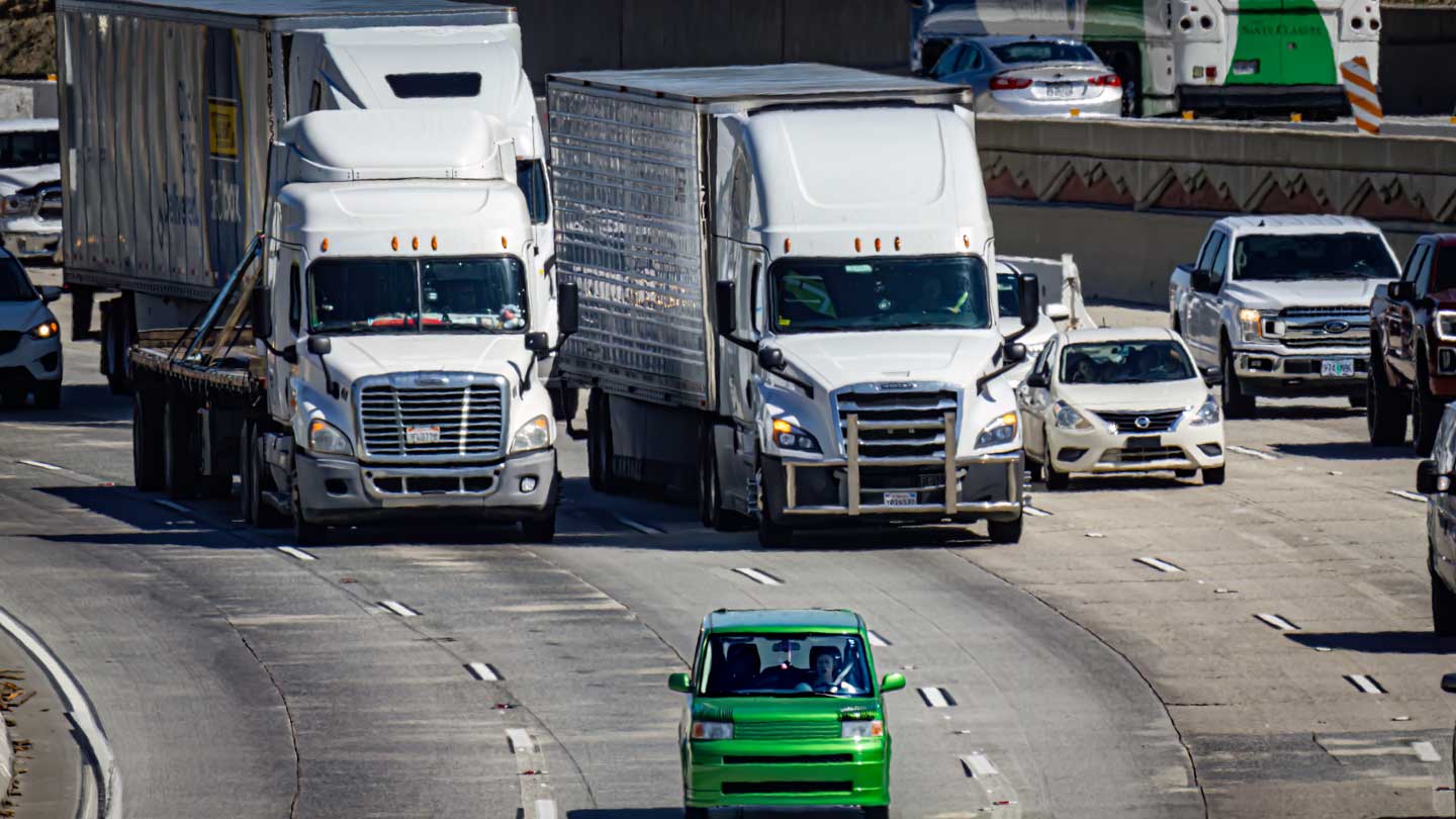 Streamline-Your-Route-Planning-Effective-Tips-For-Trucking-Efficiency-on-toplineblog