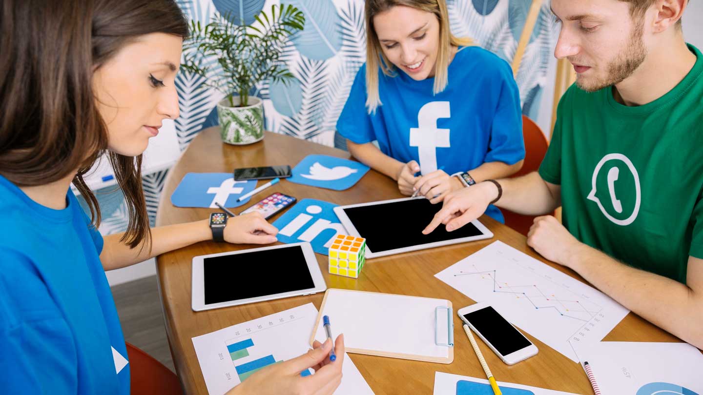 Navigating-The-Digital-Marketing-Landscape-A-Comprehensive-Guide-on-toplineblog